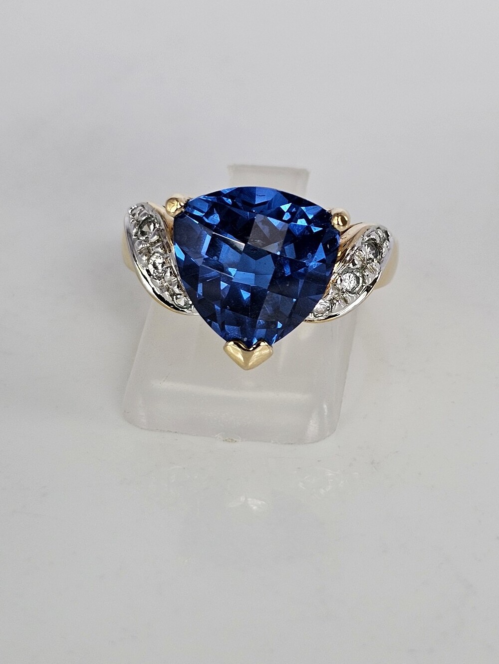 Stunning Vintage Sapphire & Diamond Accent Ring Yellow Gold Vermeil. Sz 8